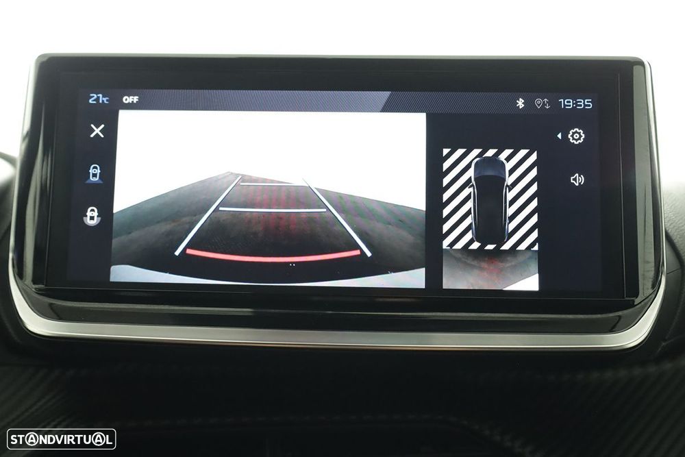 Peugeot 2008 1.2 PureTech Allure EAT8 - 12