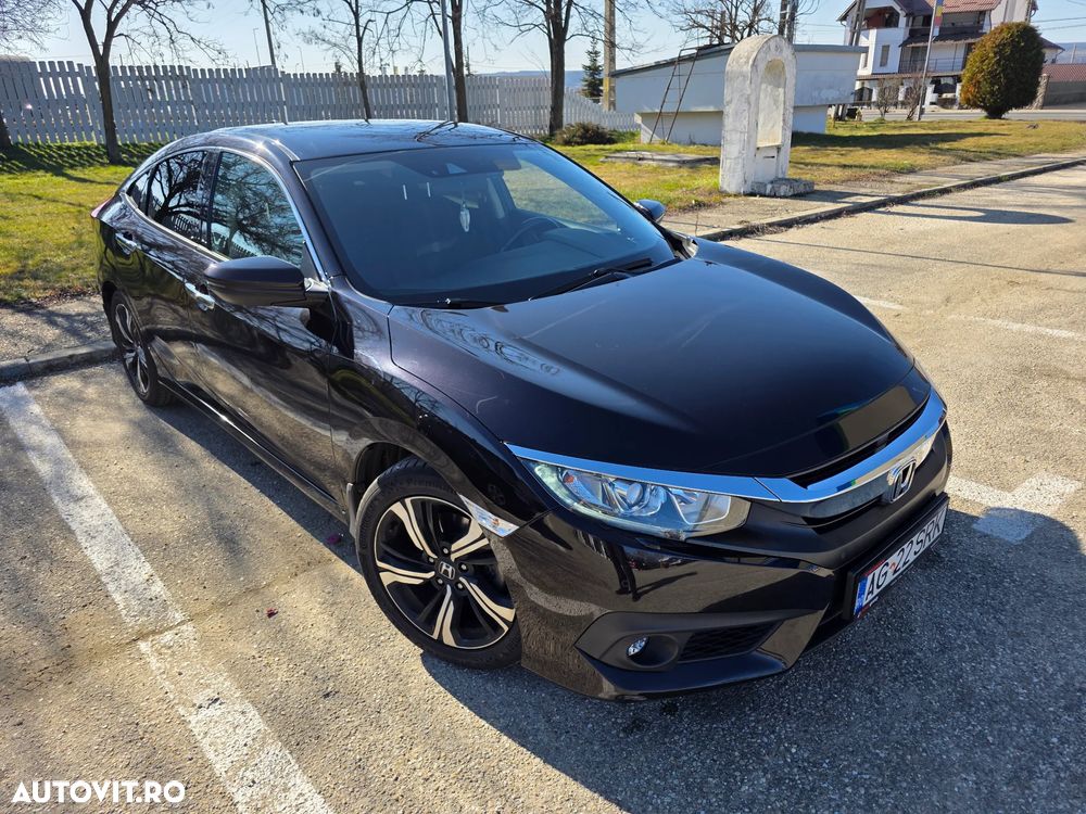 Honda Civic 1.5 i-VTEC Turbo Elegance - 1