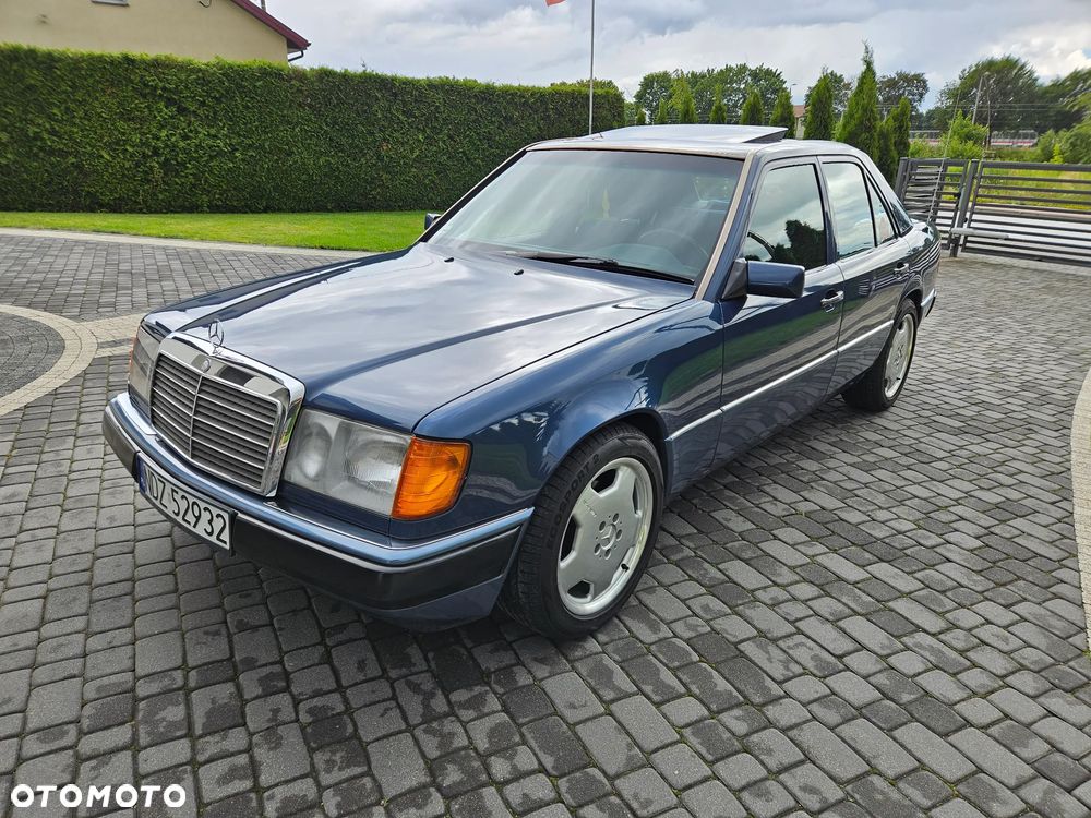 Mercedes-Benz W124 (1984-1993) - 1