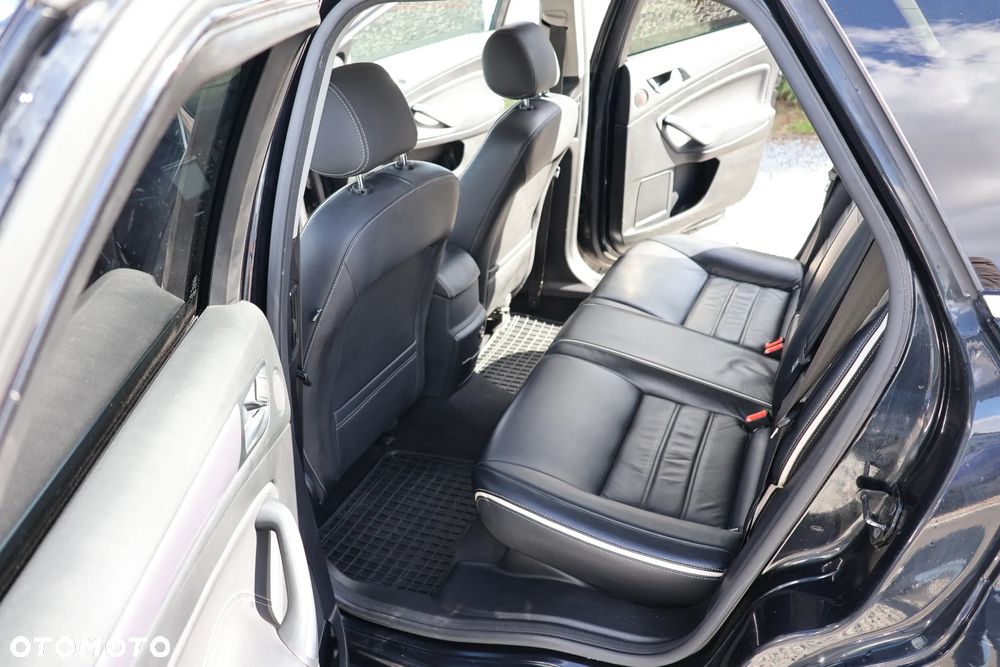 Ford Mondeo 2.0 TDCi Titanium S - 9