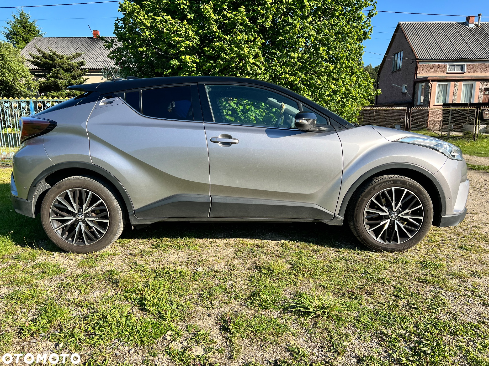 Toyota C-HR 1.2 T Prestige - 2