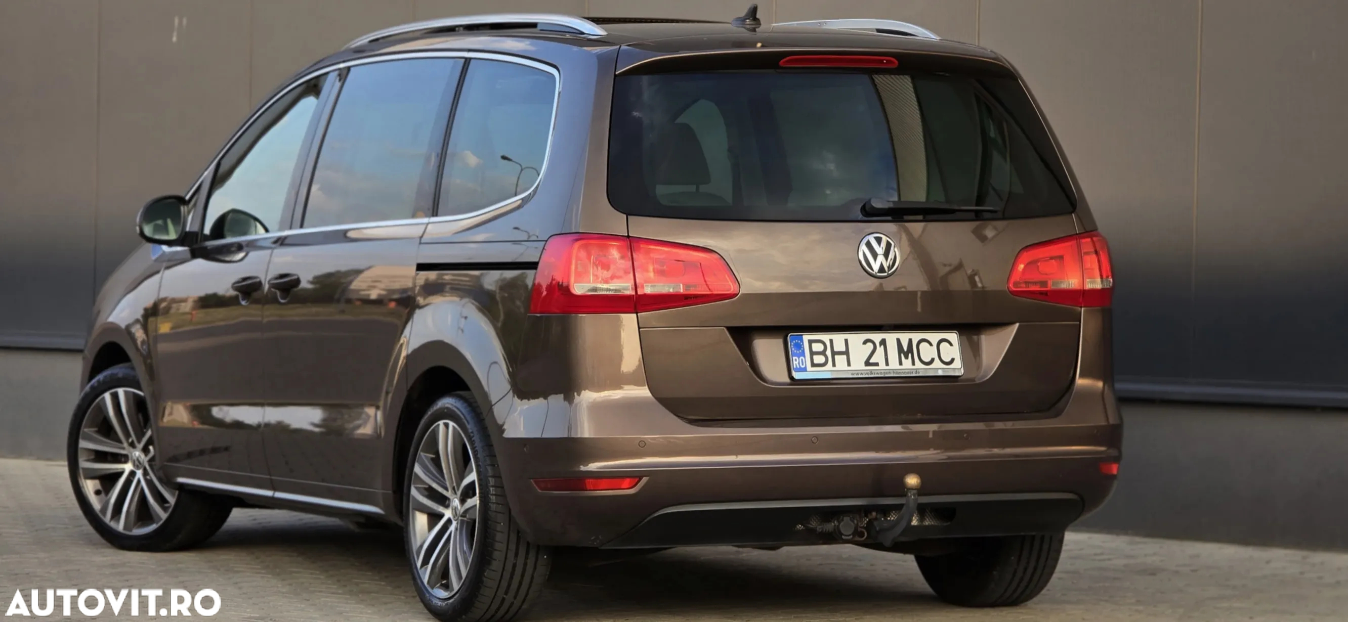 Volkswagen Sharan 2.0 TDI DSG BlueMotion Technology Highline - 3
