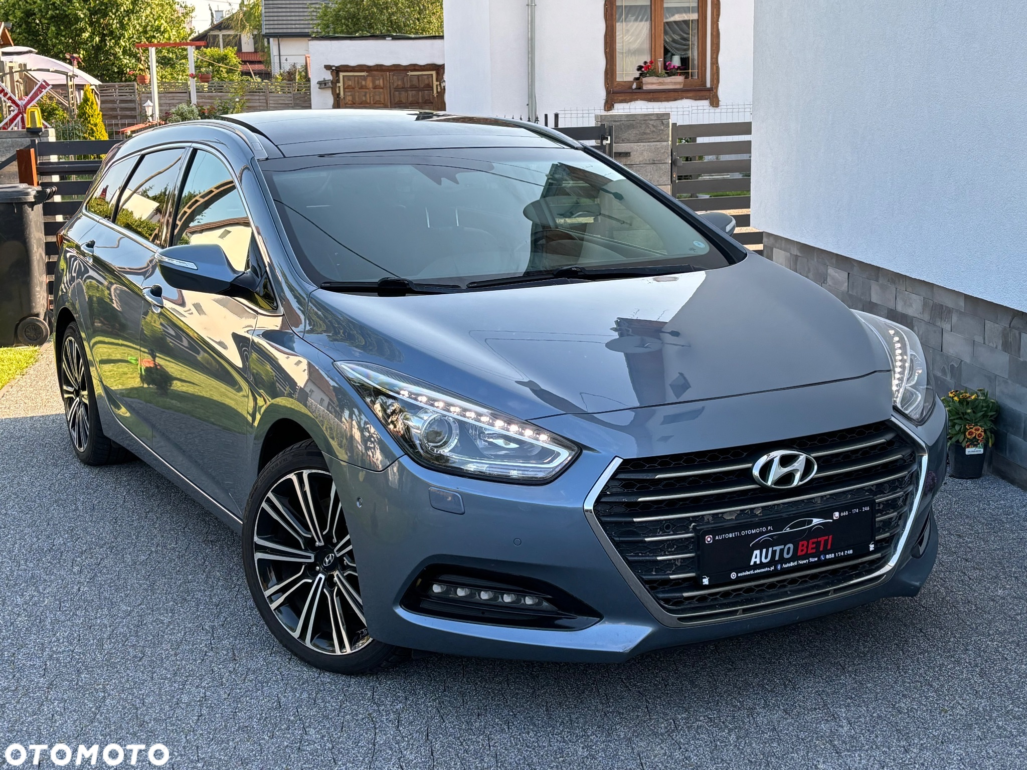 Hyundai i40 Kombi blue 1.7 CRDi DCT Premium - 38