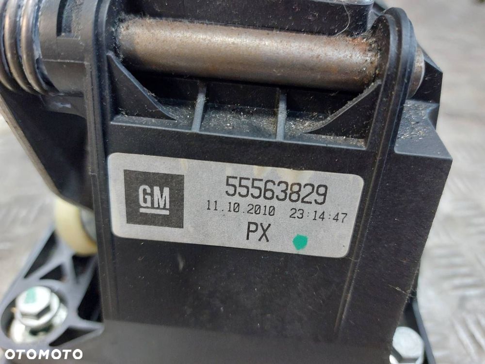 LEWAREK ZMIANY BIEGÓW + LINKI 6B OPEL ASTRA J 1.6 T 55563829 55563703 - 5