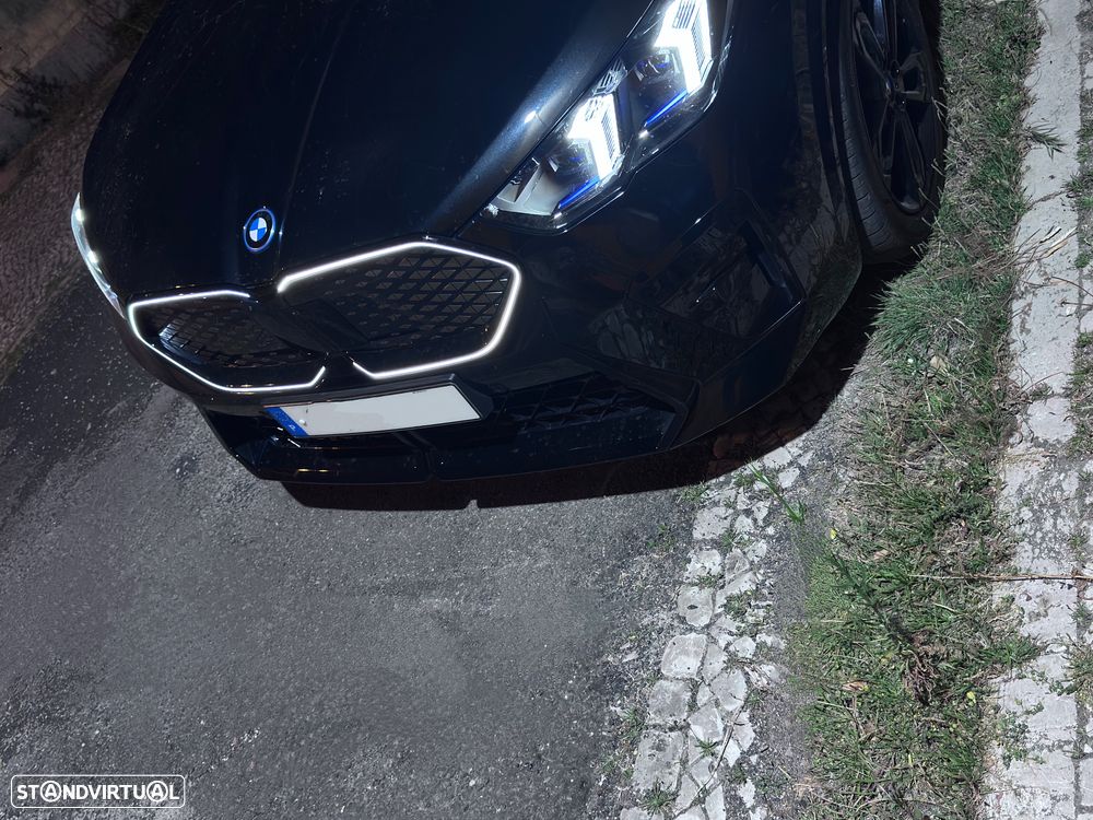 BMW iX2 eDrive20 Pack Desportivo M Pro - 5