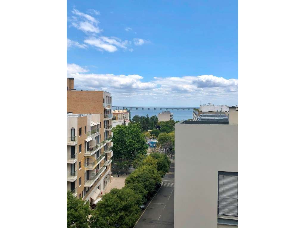 Apartamento T1 com 2 lugares de Parqueamento - Grande imagem: 3/16