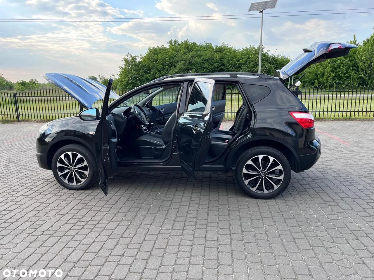 Nissan Qashqai 1.6 dCi DPF tekna - 22