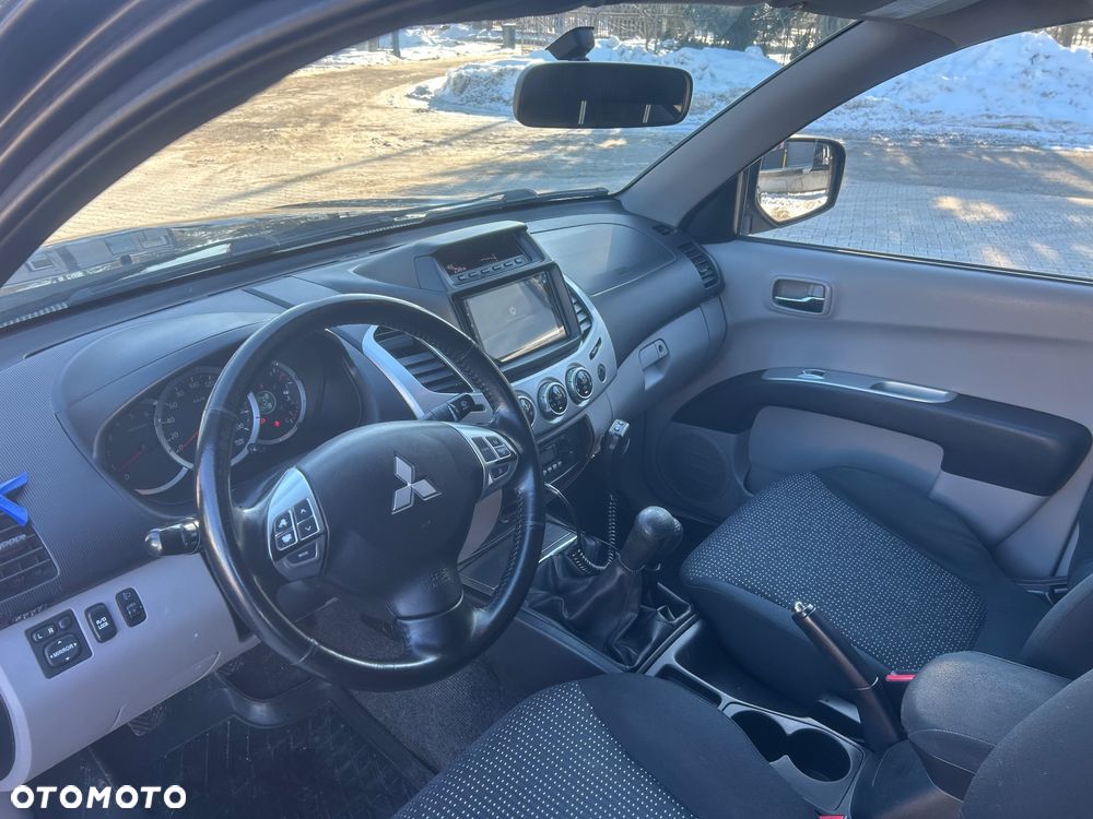 Mitsubishi L200 Pick Up 4x4 Intense Double Cab - 15