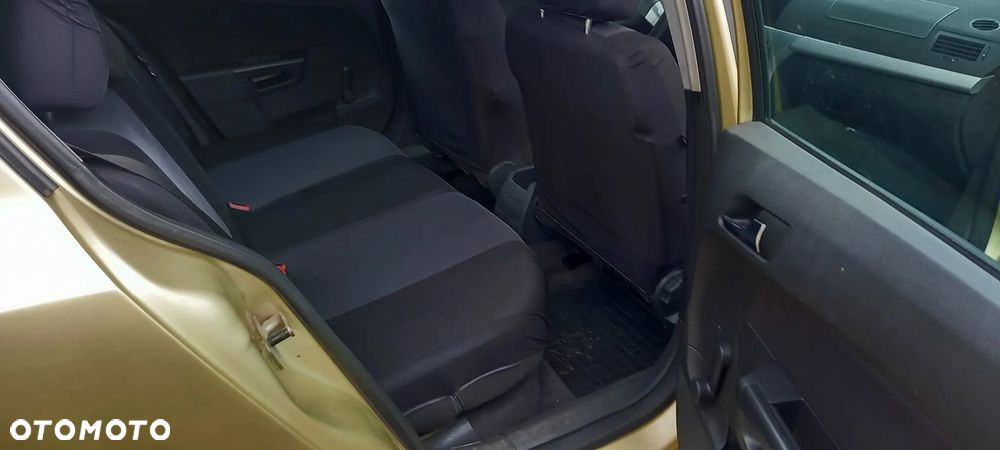 Opel Astra 1.6 Enjoy - 8