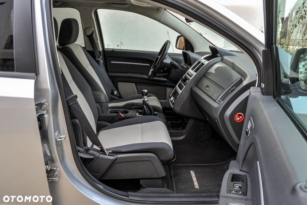 Dodge Journey - 11