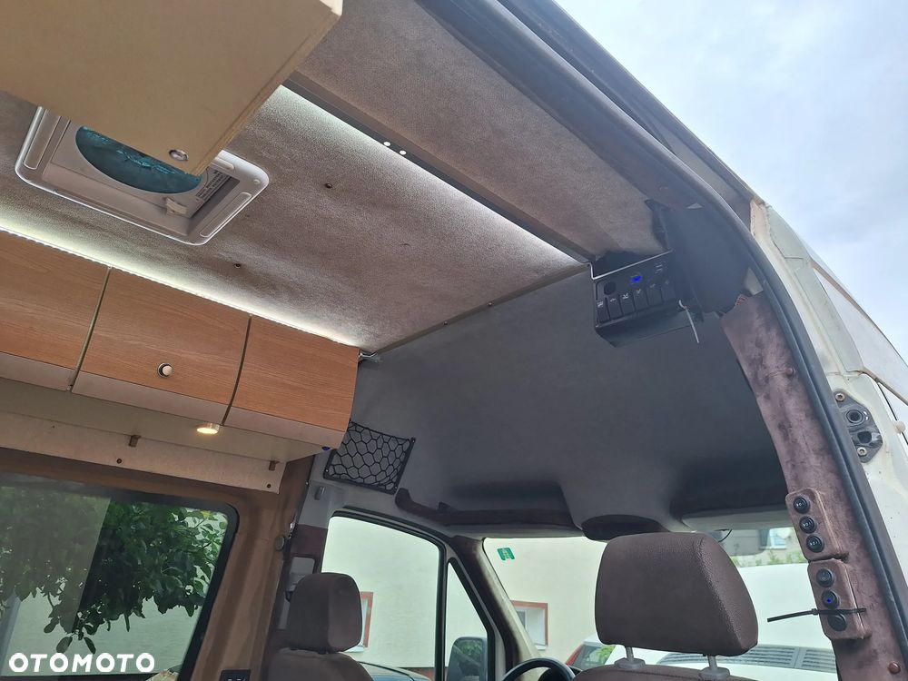 Volkswagen Kamper Crafter - 9
