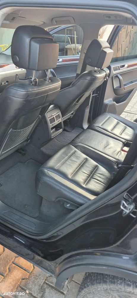 Volkswagen Touareg - 7