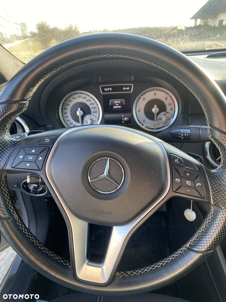 Mercedes-Benz Klasa A 180 CDI (BlueEFFICIENCY) 7G-DCT AMG Sport - 2