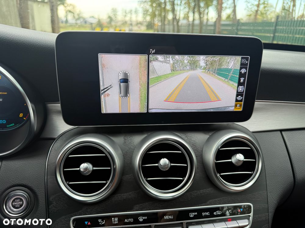 Mercedes-Benz Klasa C 200 9G-TRONIC AMG Line - 18