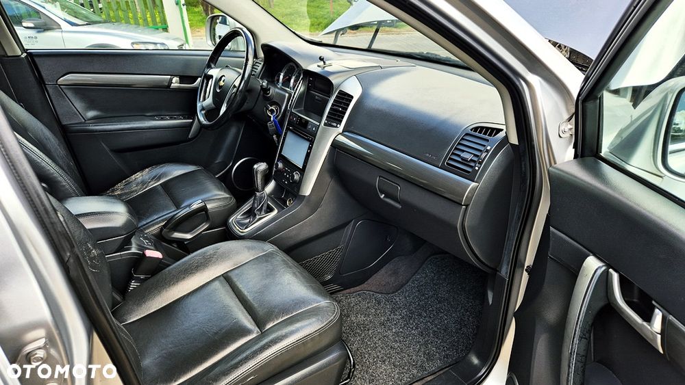 Chevrolet Captiva 2.4 LS - 36