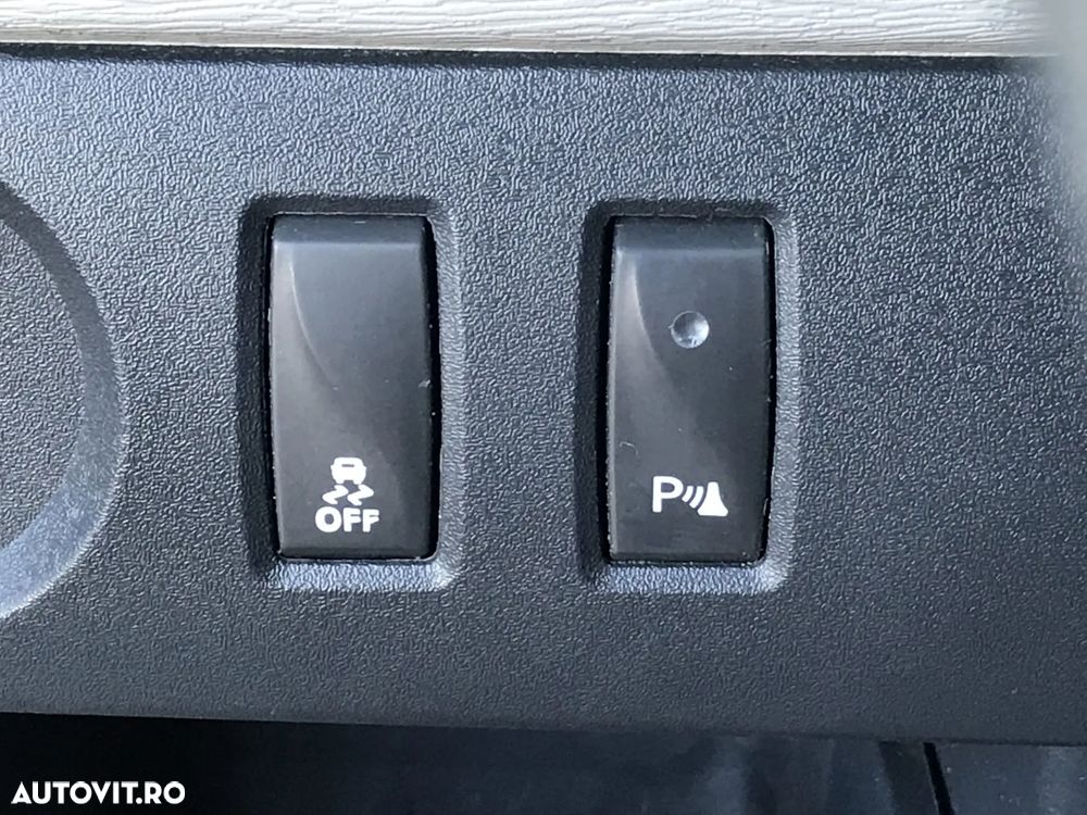 Dacia Lodgy SCe 100 Ambiance - 24