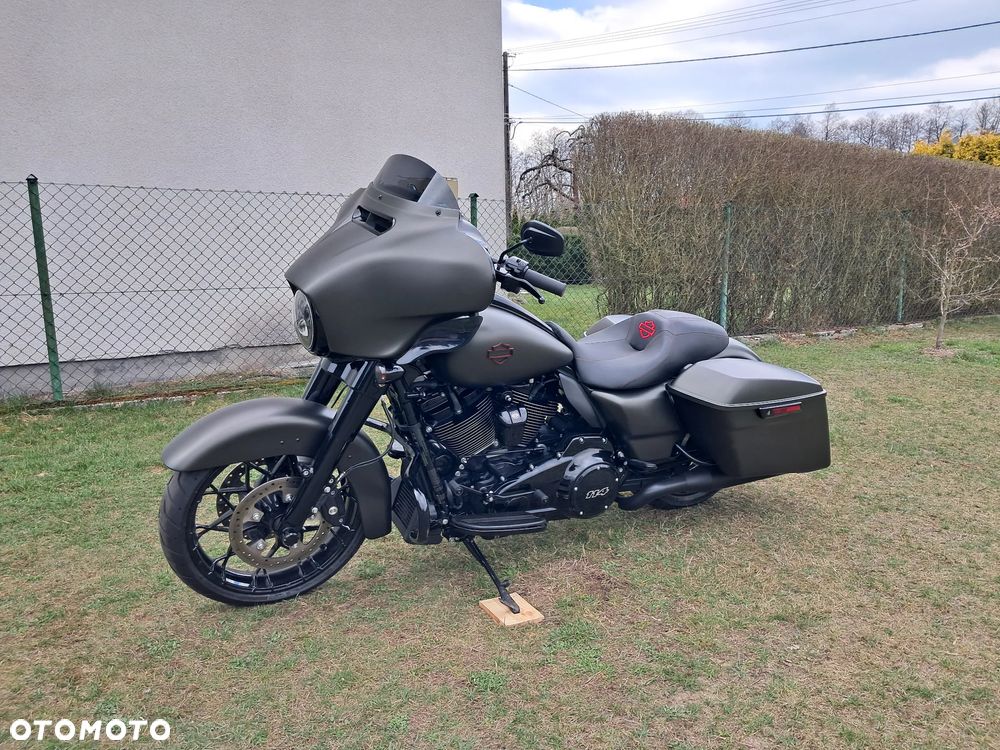 Harley-Davidson Touring Street Glide - 14