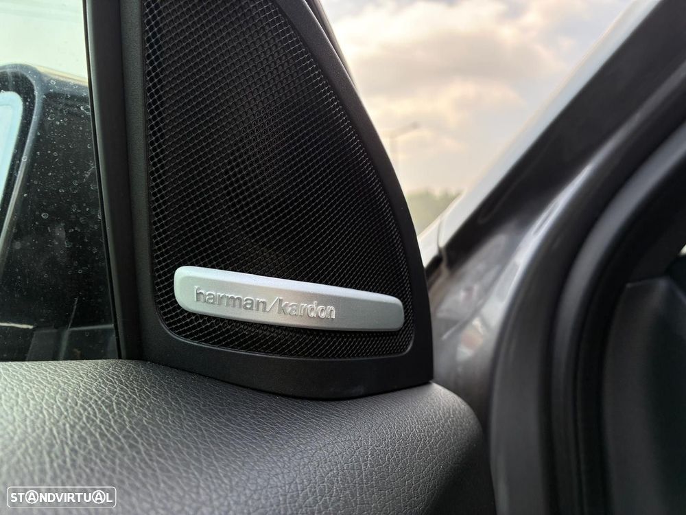 Mercedes-Benz A 45 AMG 4-Matic - 15