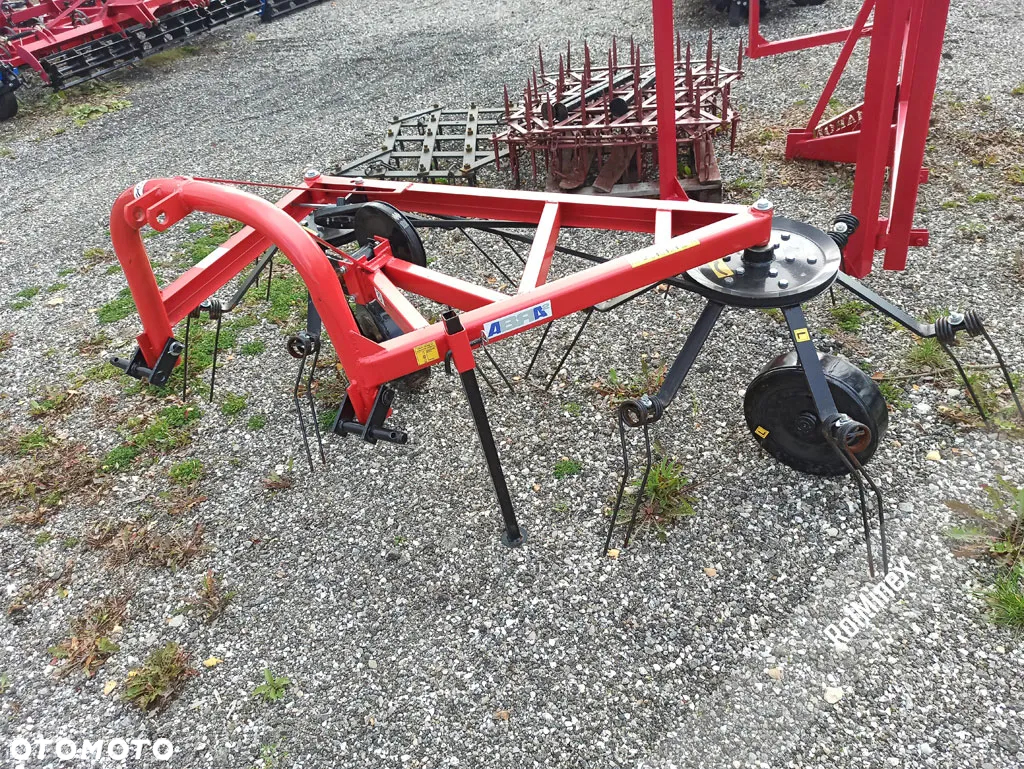 Pająk do siana / Przetrząsacz karuzelowy na wałek WOM Transport cała Polska - 5