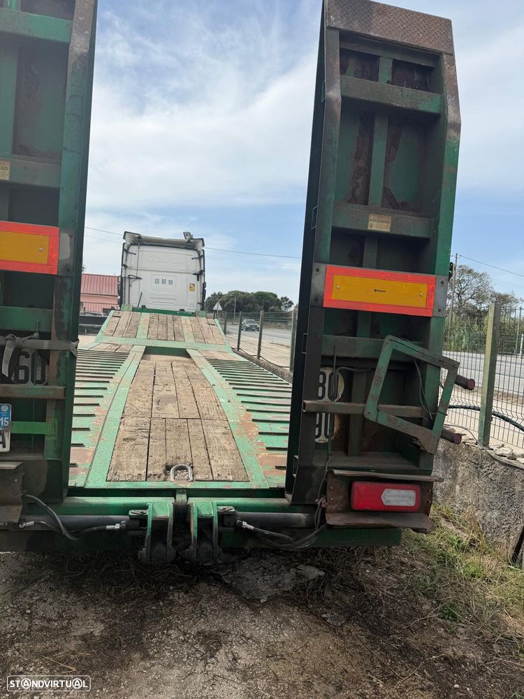 Outra não listada SEMI REBOQUE VEREM 3 EIXOS PORTA MÁQUINAS 54 TON - 6