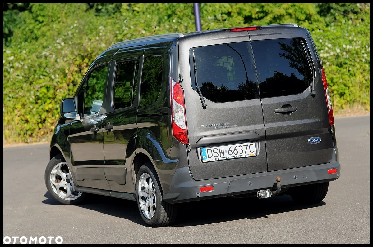 Ford Transit Connect - 19