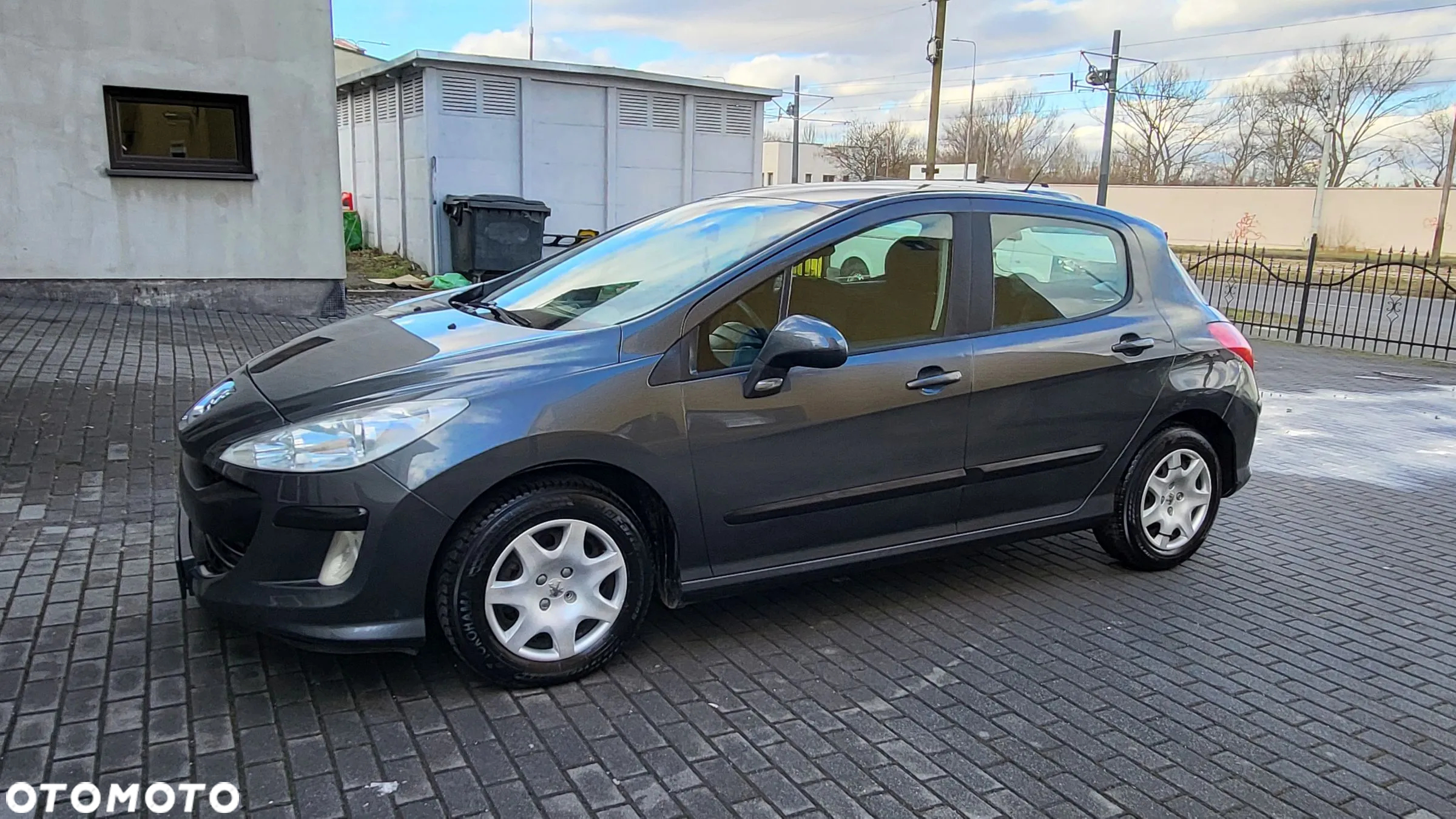 Peugeot 308 1.6 Trendy - 32