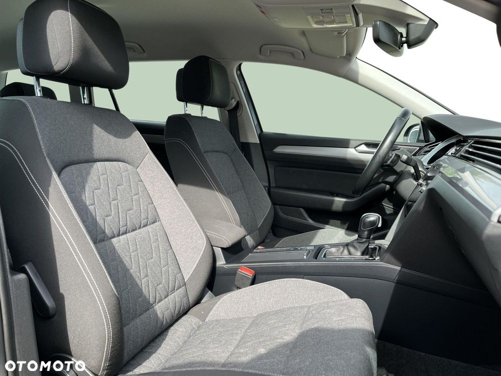 Volkswagen Passat Variant - 19