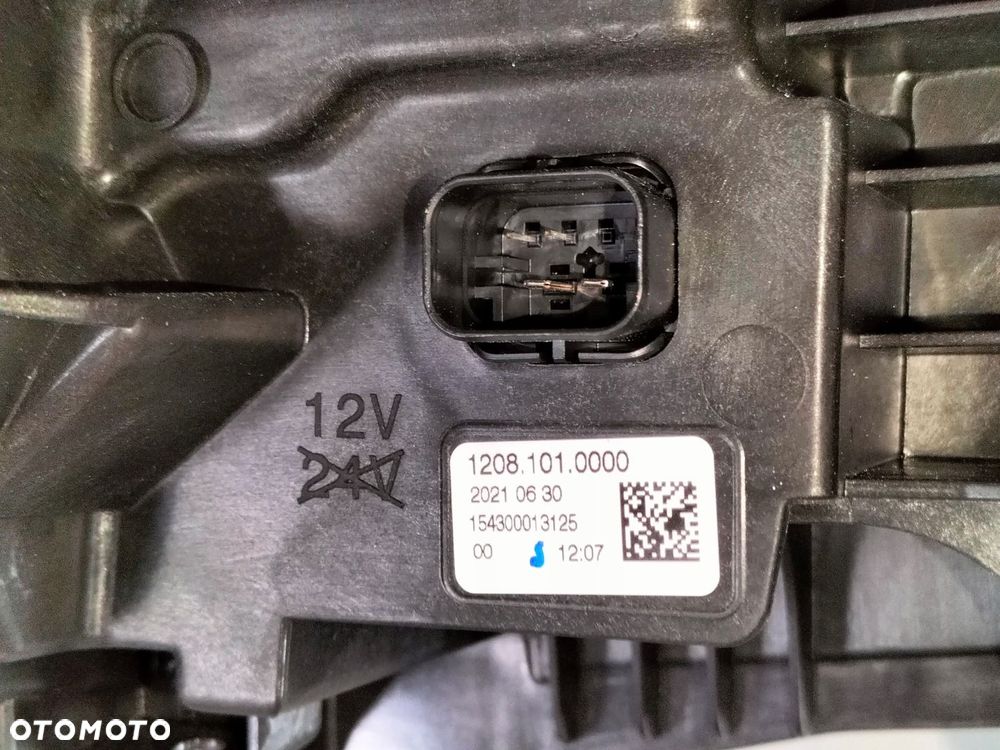 Lampa przednia lewa BMW 2 U06 ACTIVE TOURER 21- - 6