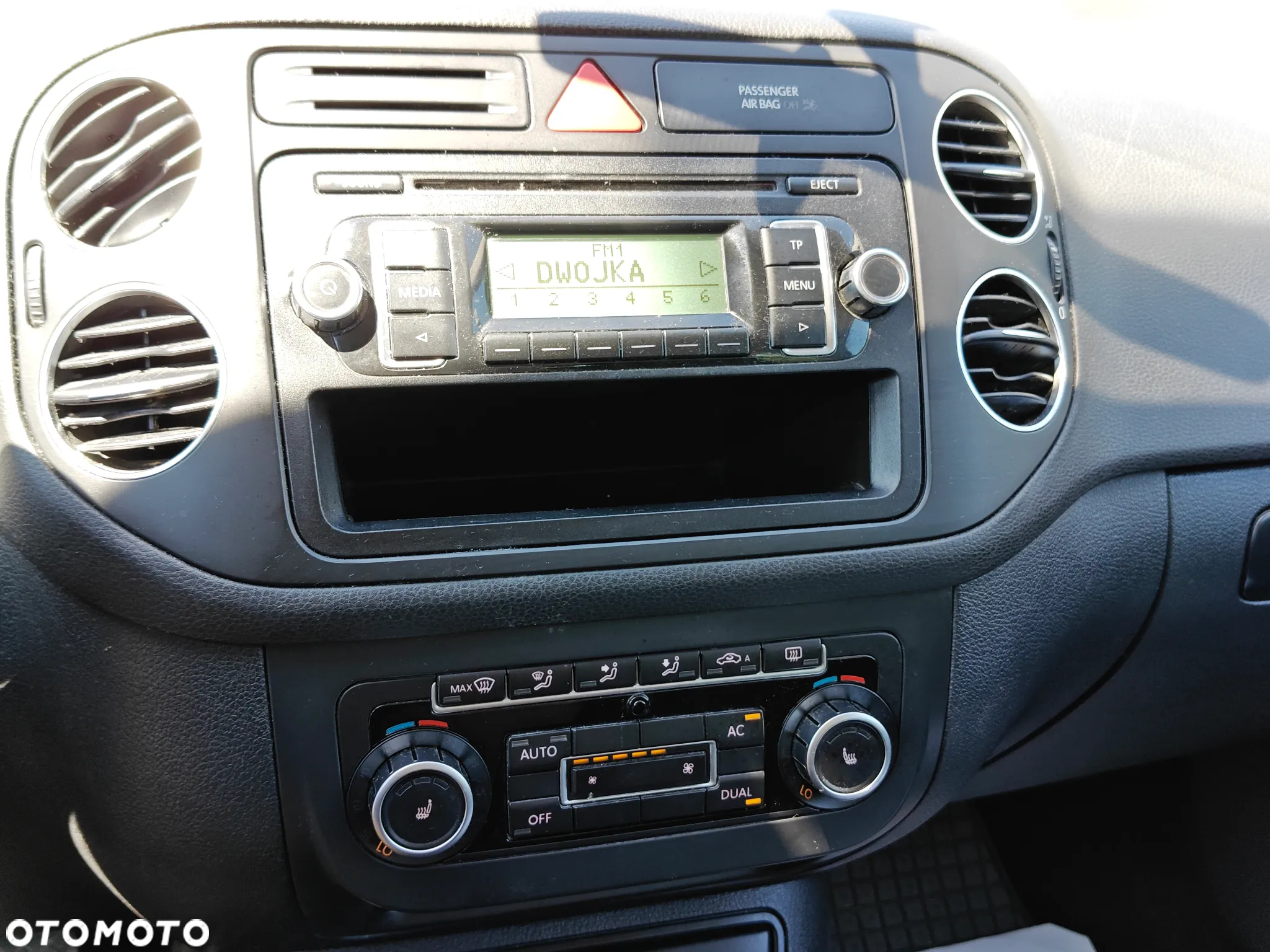 Volkswagen Golf Plus 2.0 TDI Comfortline - 23