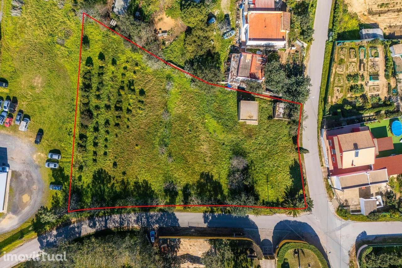 Terreno com projeto para  5 Moradias na Torre de Natal, Faro - Grande imagem: 5/44