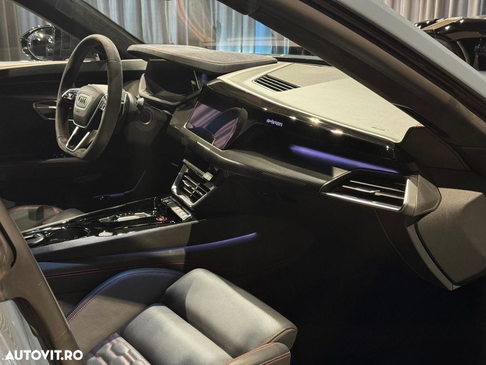 Audi e-tron GT RS quattro - 13