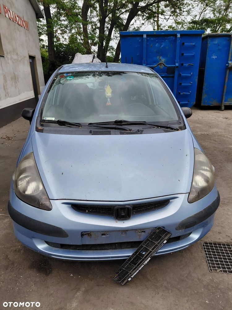Na części: Honda Jazz  Rok 2002 Pojemność 1339 Moc 61 kw Benzyna - 4