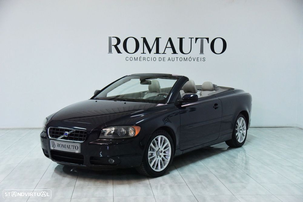 Volvo C70 2.4 D5 Momentum Geartronic - 2