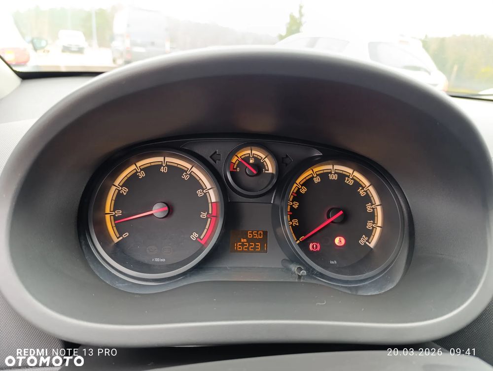 Opel Corsa - 8