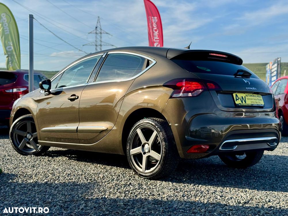 Citroën DS4 HDi 110 SoChic - 24