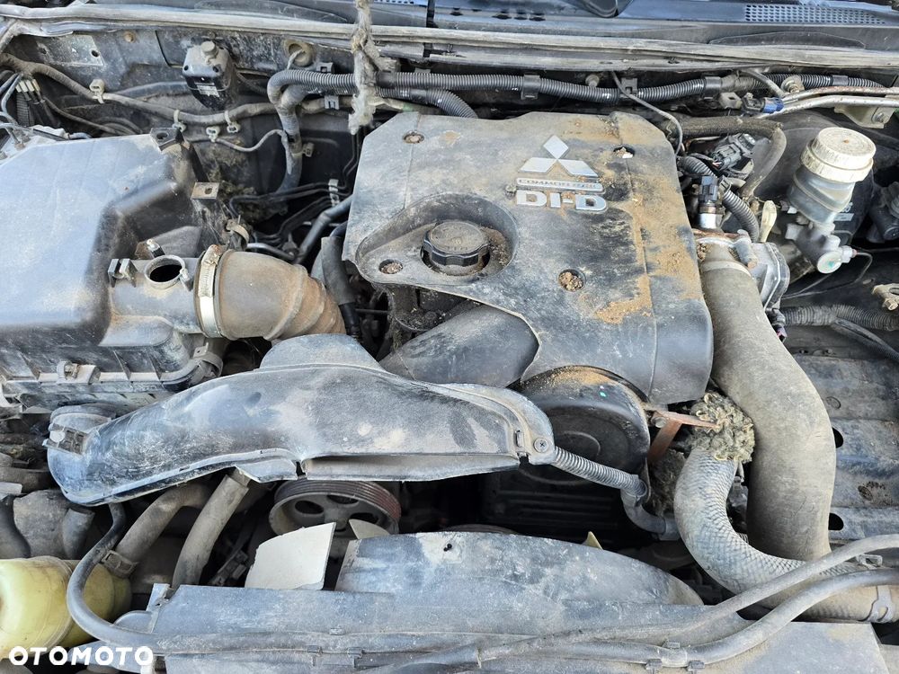 Mitsubishi L200 2.5 DID Instyle - 8