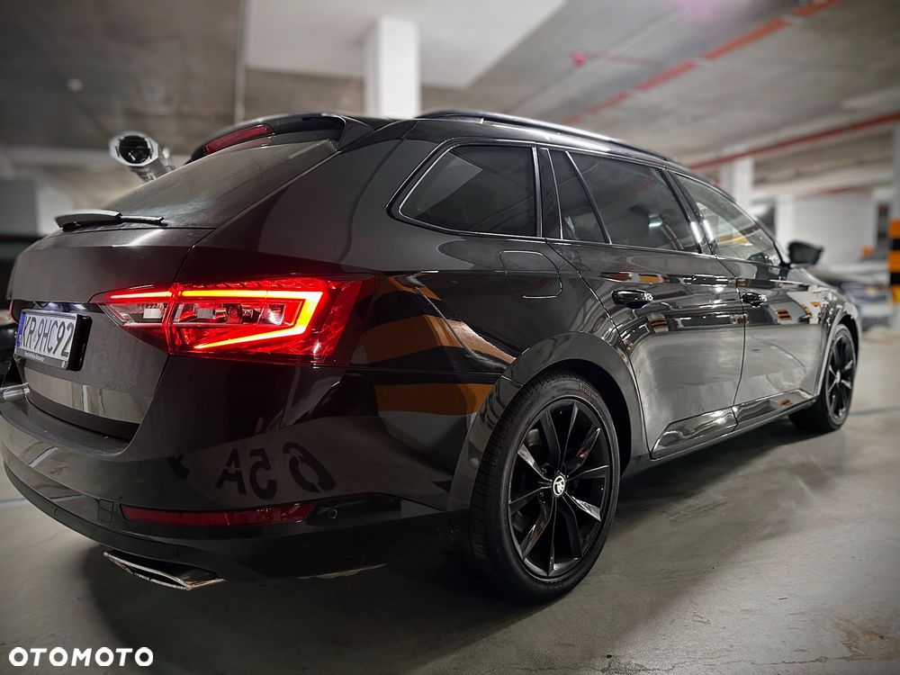 Skoda Superb 2.0 TSI 4x4 L&K DSG - 5