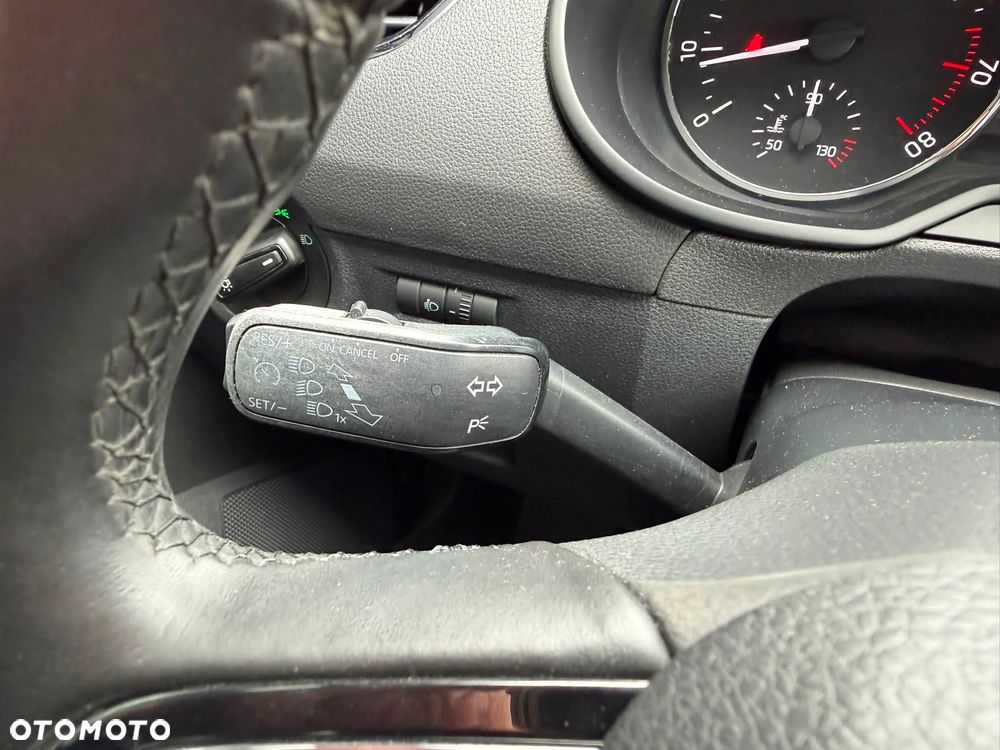 Skoda Octavia 1.4 TSI Ambition - 27