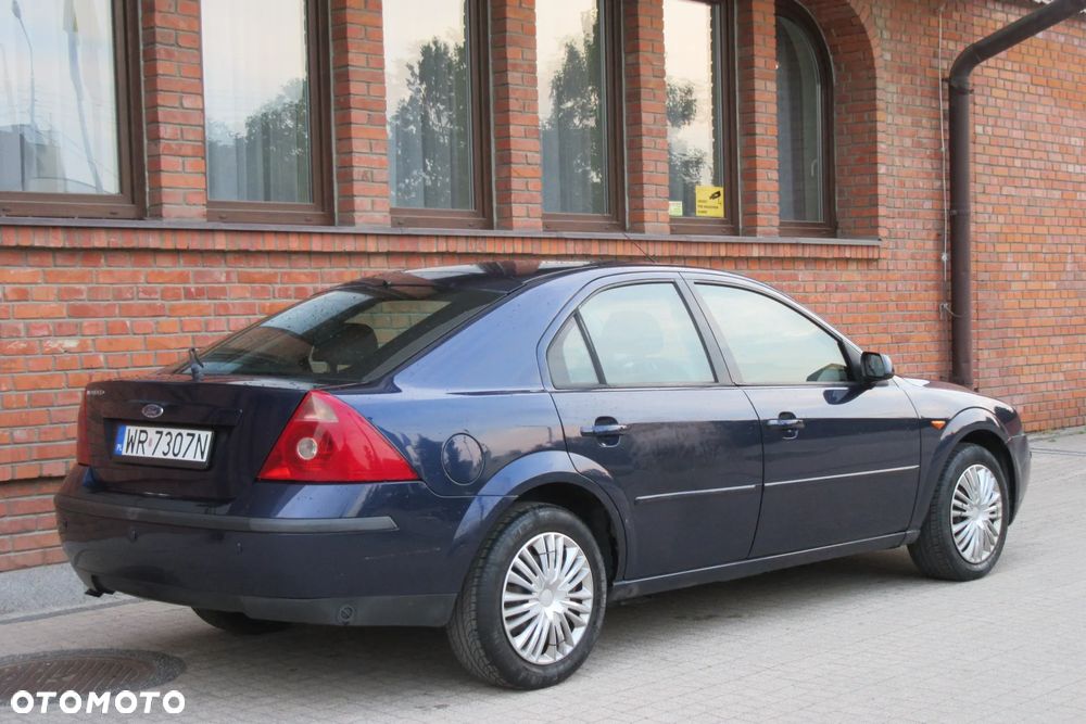 Ford Mondeo - 8