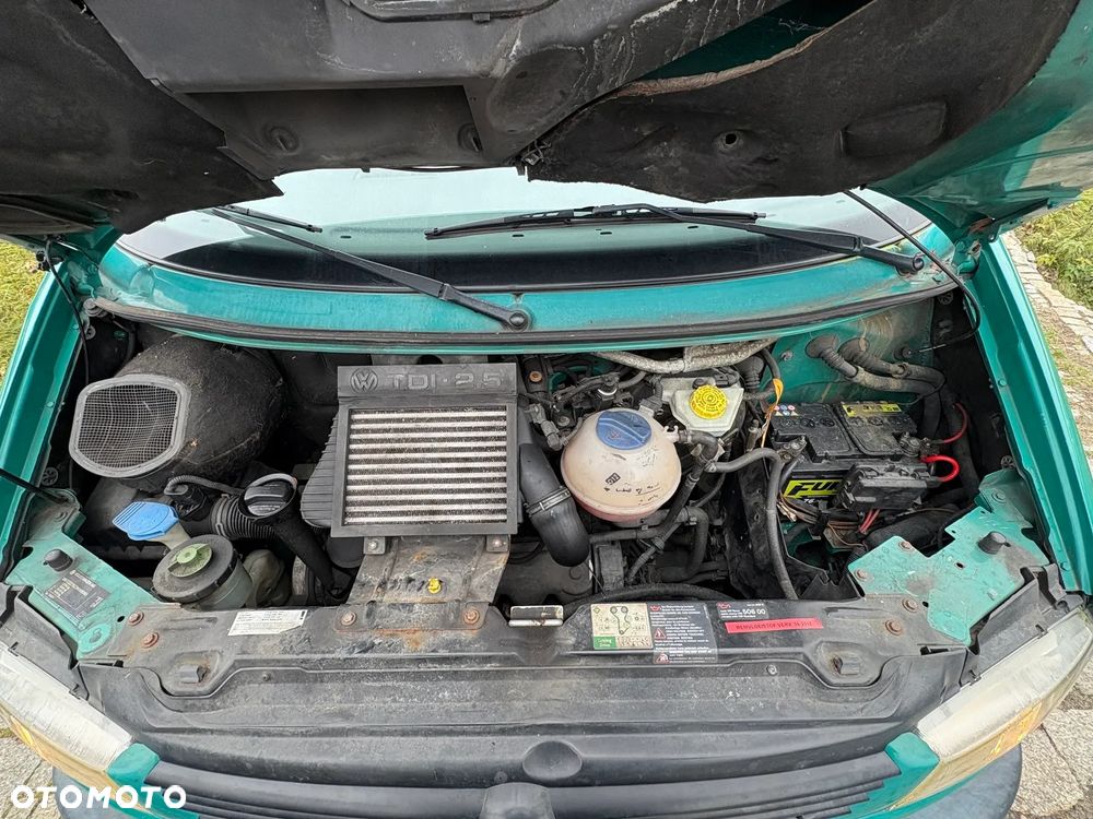 Volkswagen Transporter L - 15