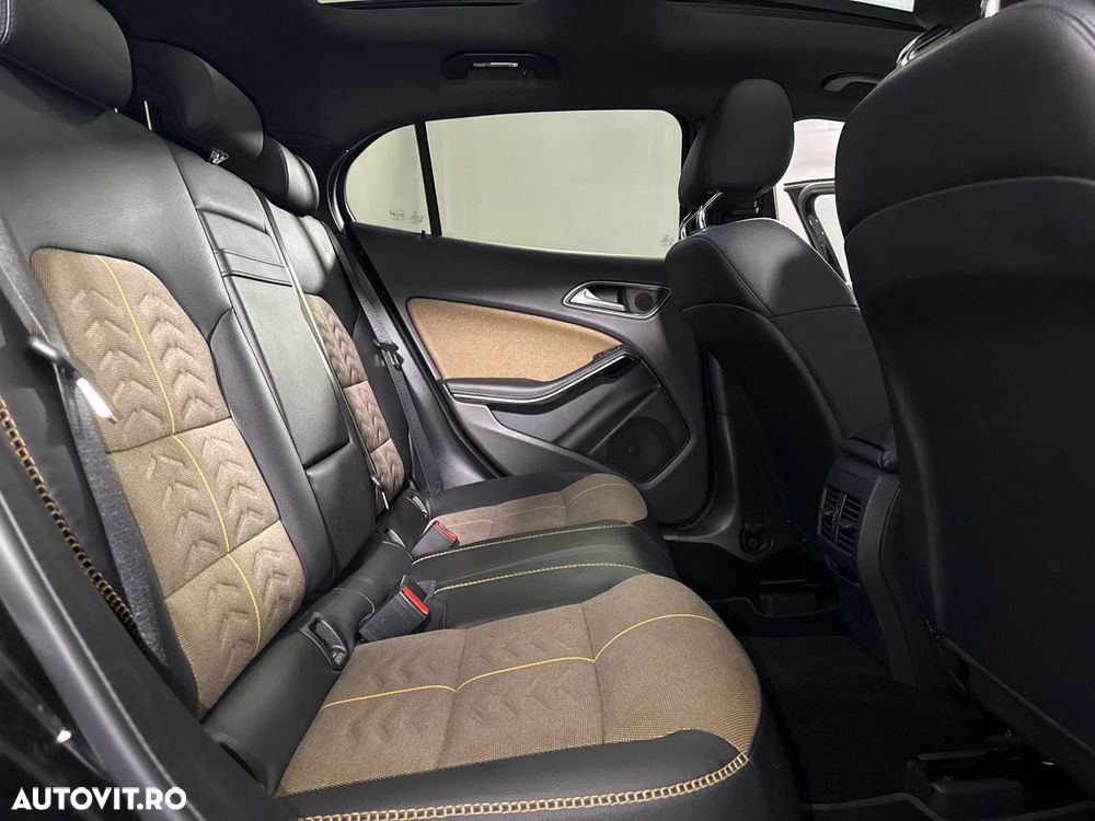 Mercedes-Benz GLA 250 4MATIC Aut. - 13