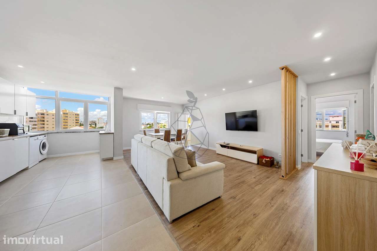Apartamento T2 totalmente remodelado, Boa exposição Solar em Portimão - Grande imagem: 5/44