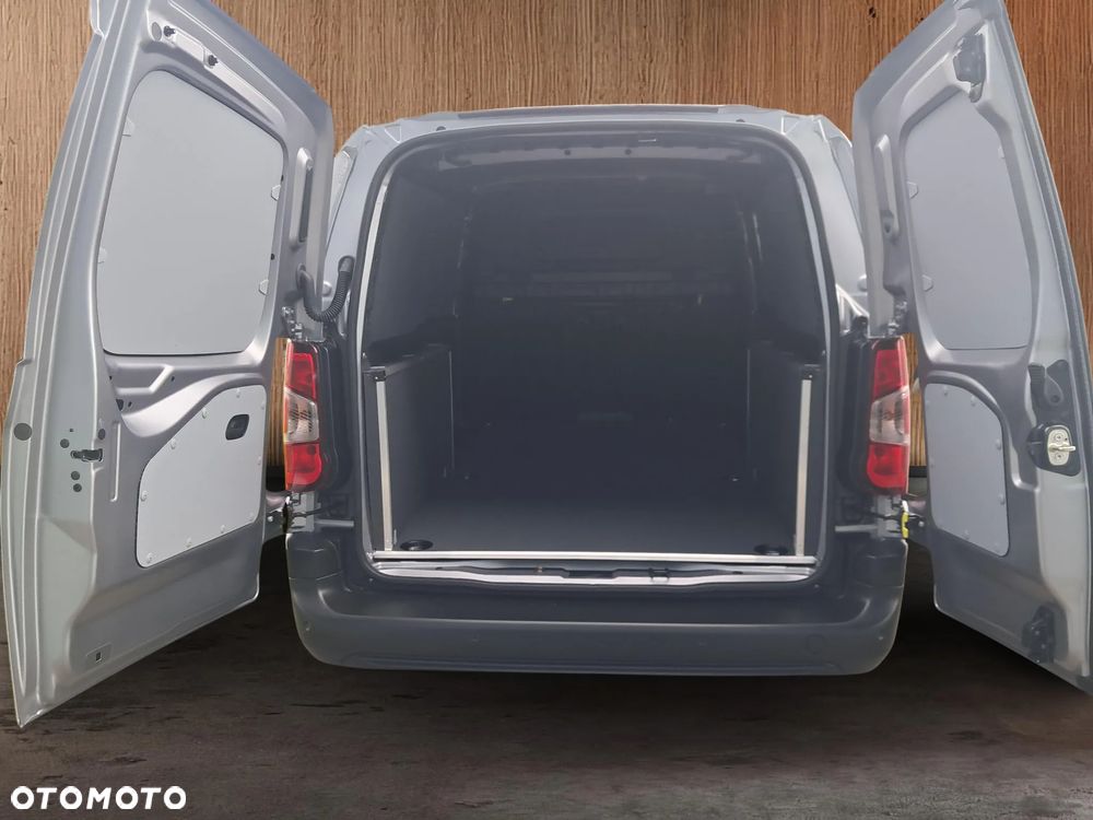 Toyota Proace city - 14