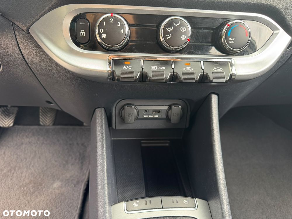 Kia Rio - 27