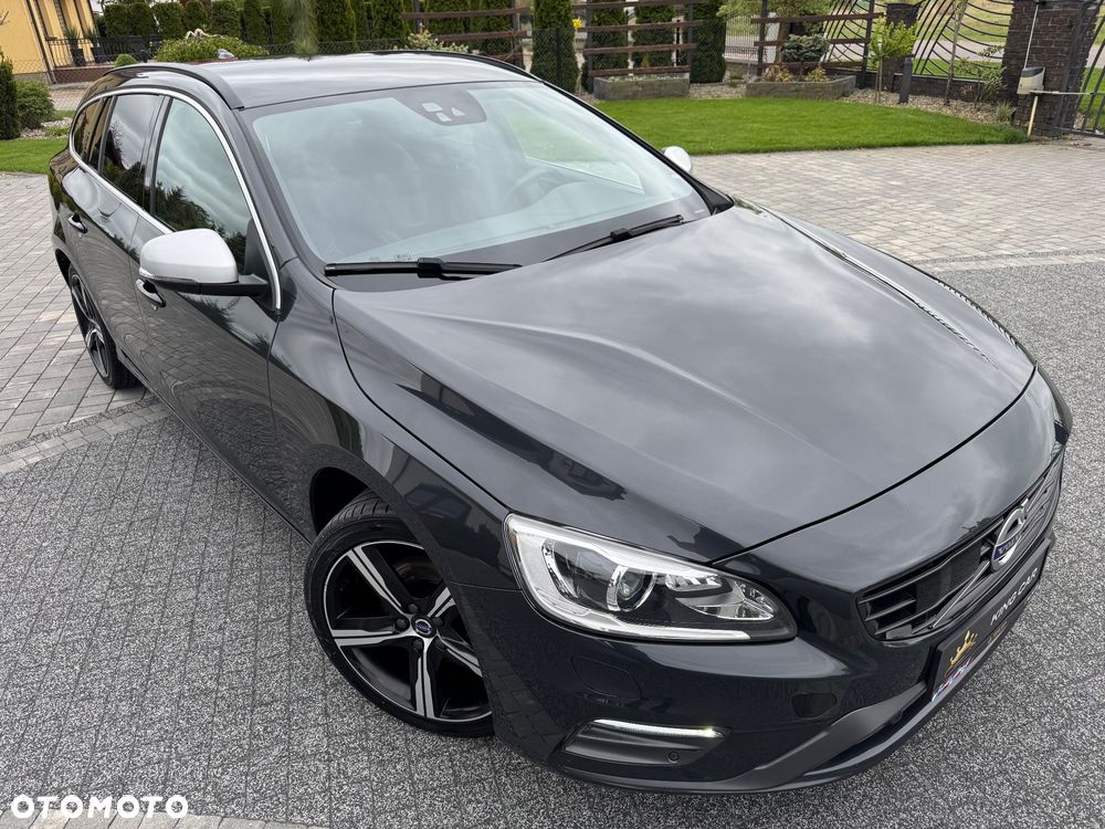 Volvo V60 D3 Drive-E R-Design Momentum - 10