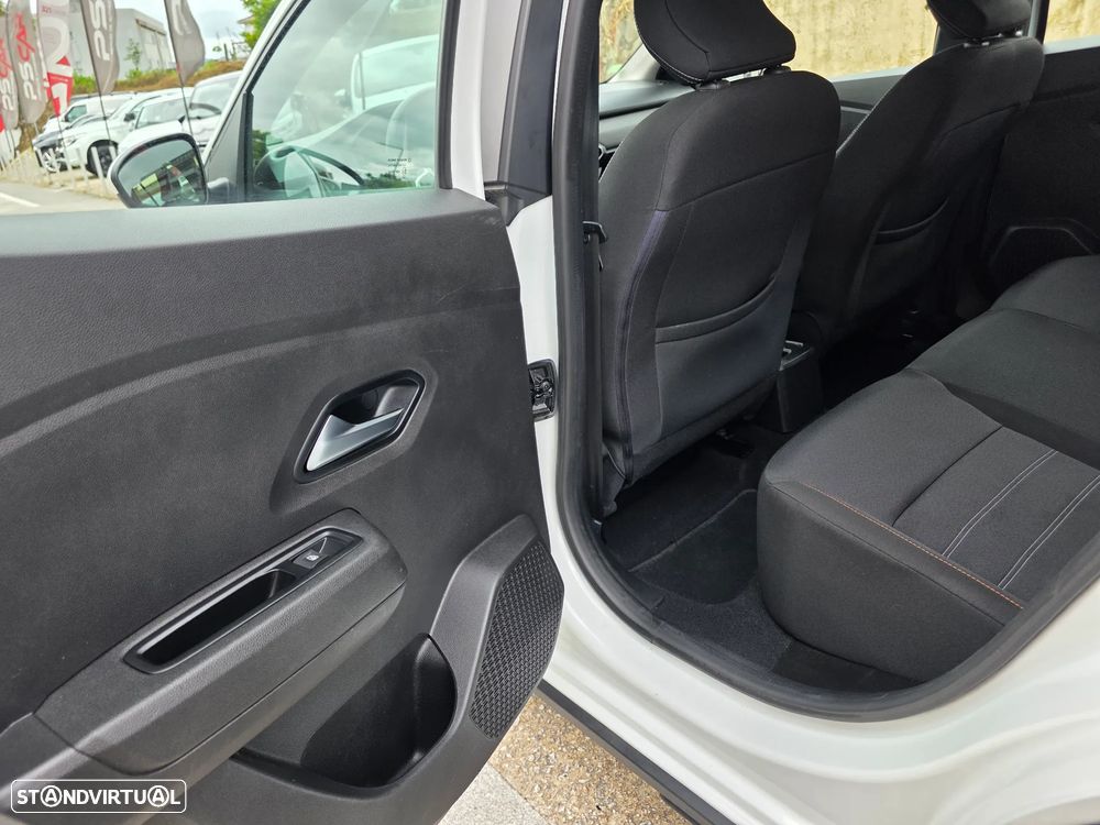 Dacia Sandero 1.0 ECO-G Stepway Bi-Fuel - 17