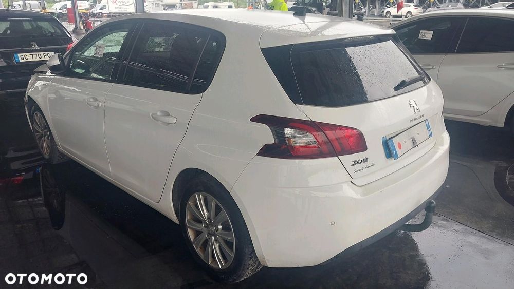 Peugeot 308 PureTech 110 Stop & Start Style - 6