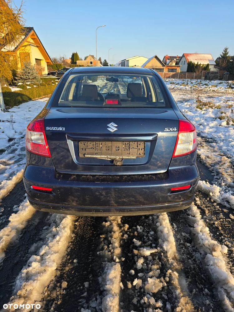 Suzuki SX4 1.6 VVT Automatik 4x2 Comfort - 4