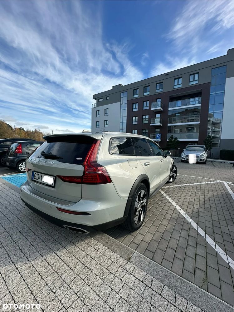 Volvo V60 Cross Country D4 AWD - 2
