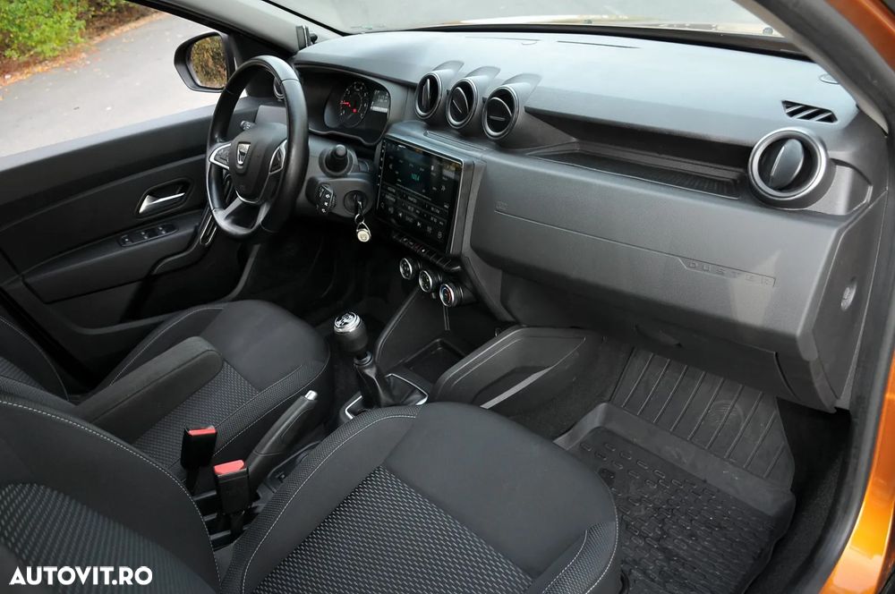 Dacia Duster TCe 90 Essential - 11